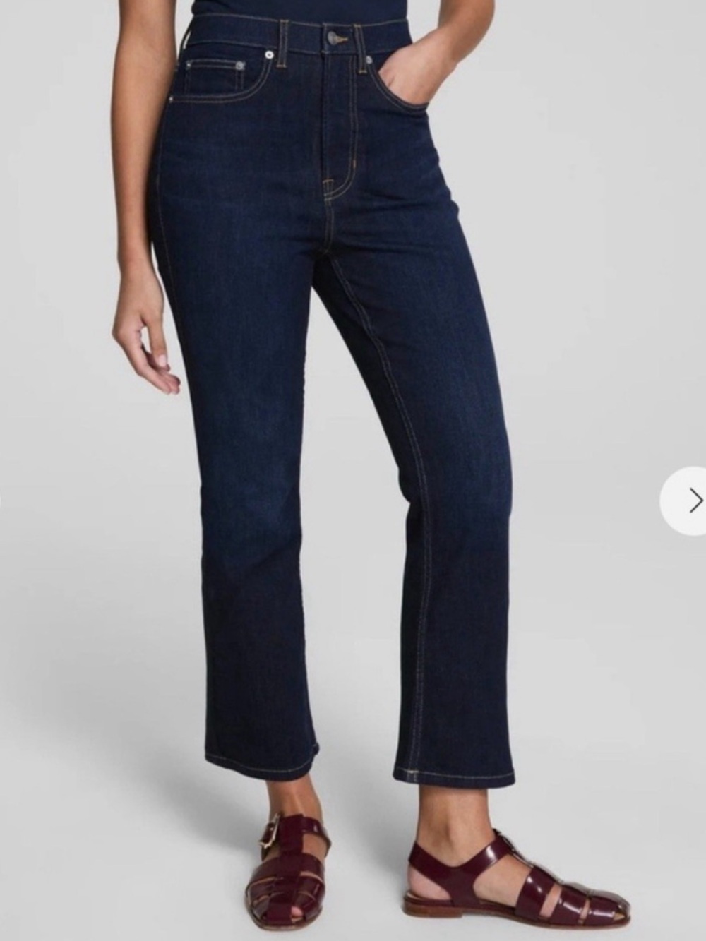 NWT SPANX Lycra fitsense kick flare denim jeans size 4